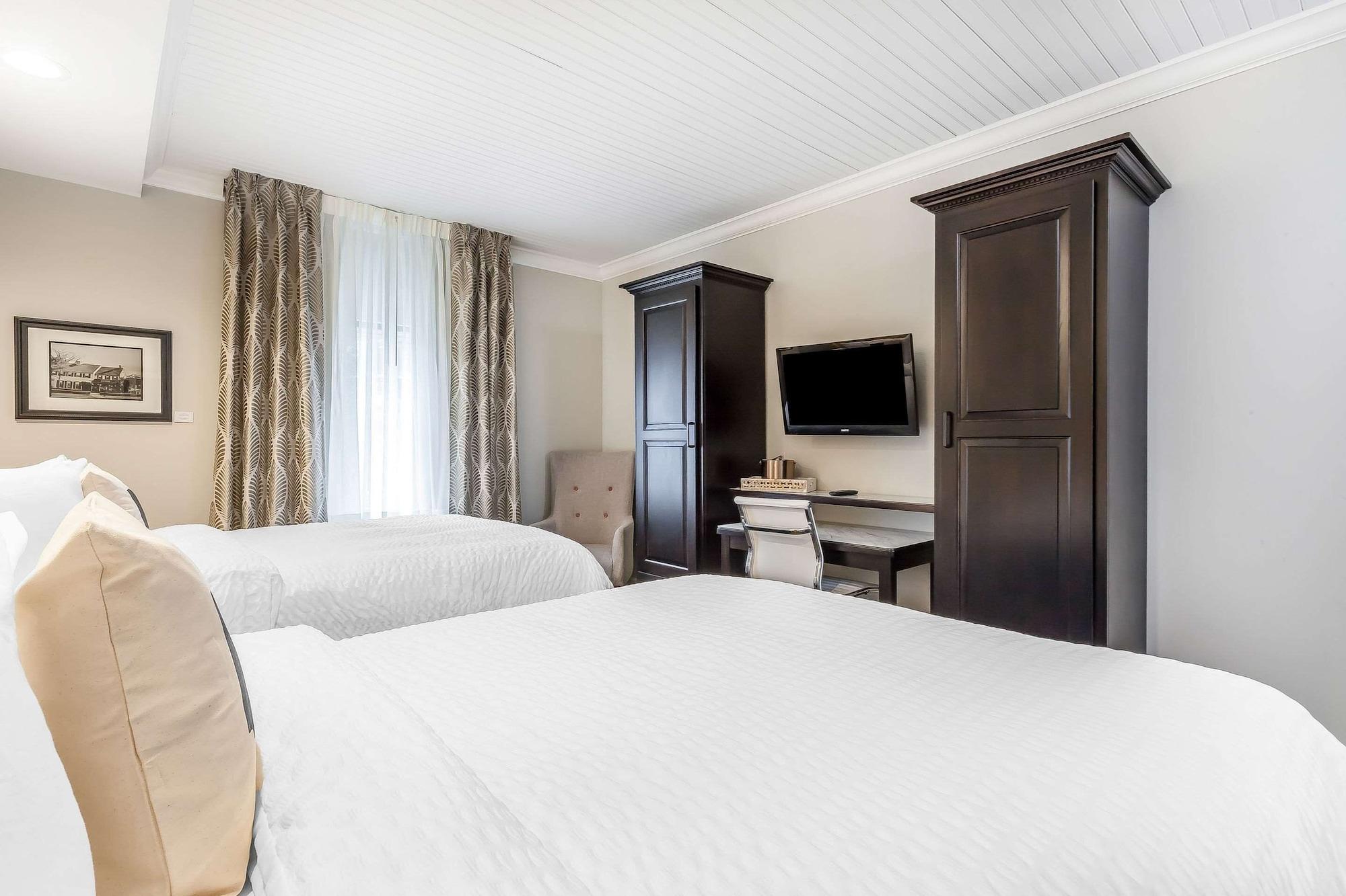 The Aurora Inn Hotel And Event Center Zewnętrze zdjęcie